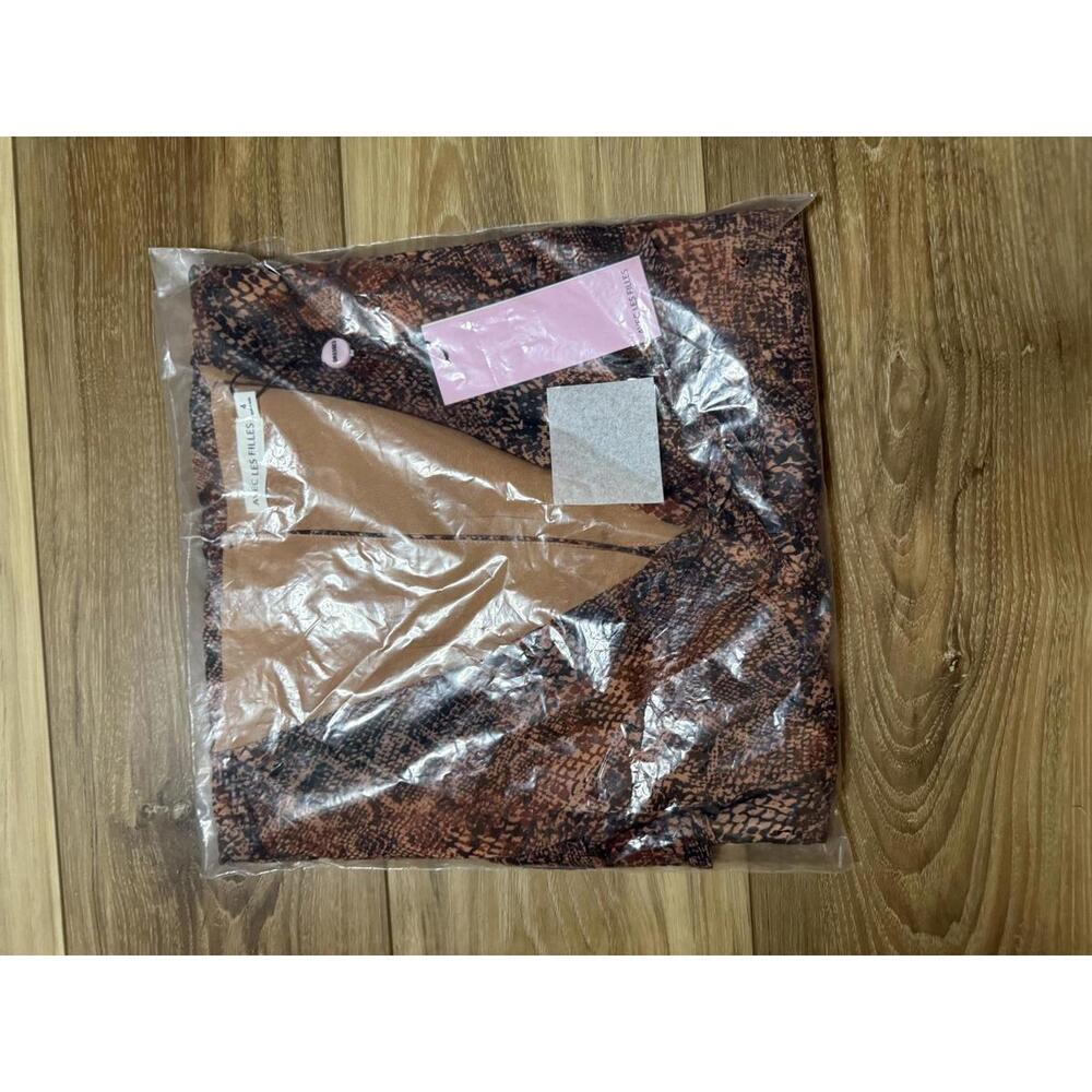 NWT! Avec Les Filles Cinched Long Sleeve Dress in Python Size 4 - Picture 2 of 5